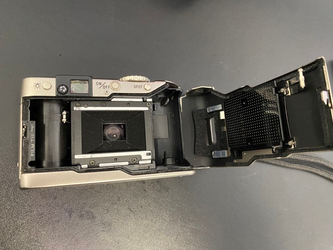 フィルムカメラ MINOLTA TC-1