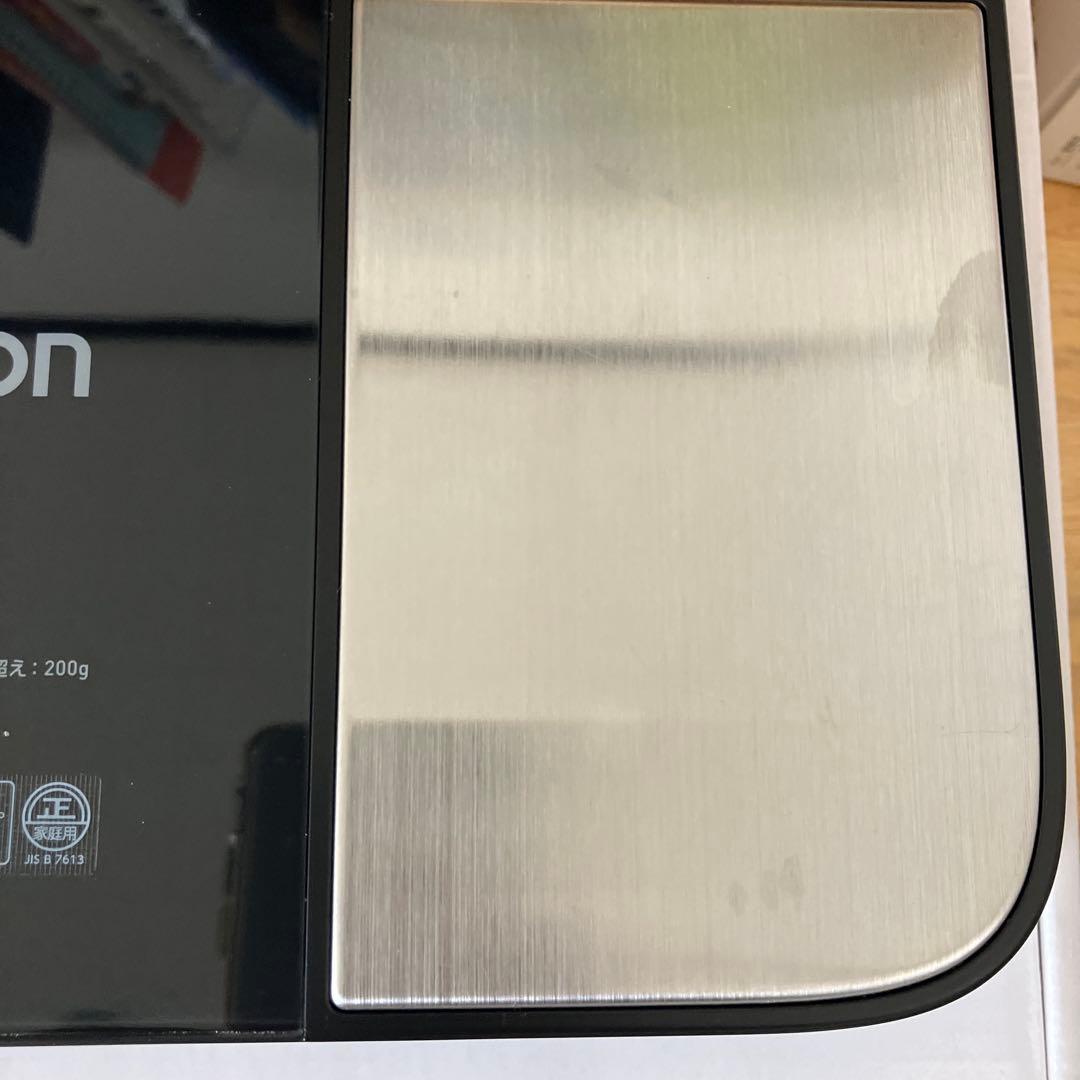 OMRON 体重体組成計　KRD-703T