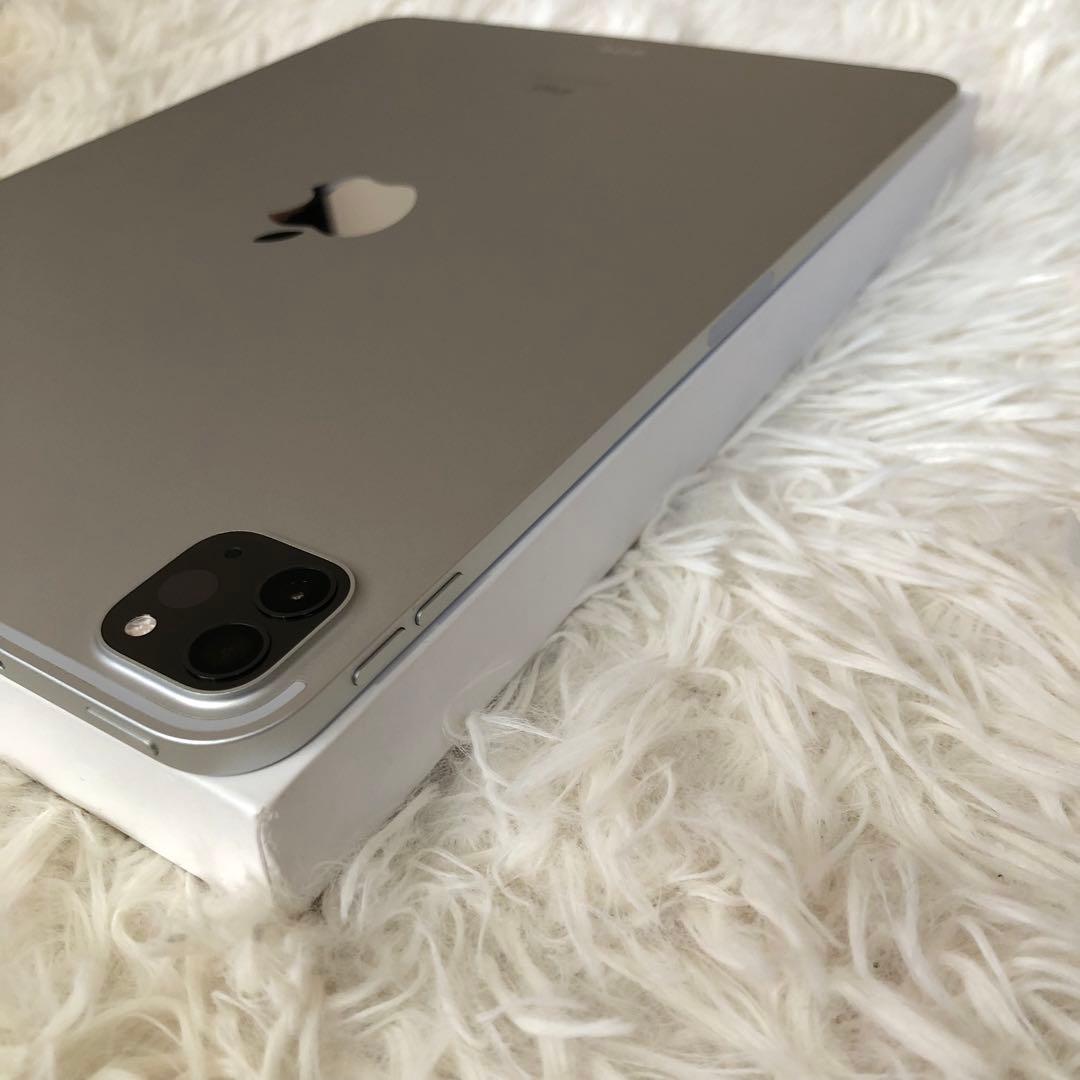 【10/28販売終了】iPad Pro 11 第3世代 256GB 【すぐ発送】