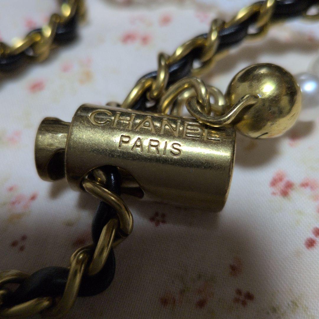 CHANEL 黒 レザー バッグ キルティングノベルティ