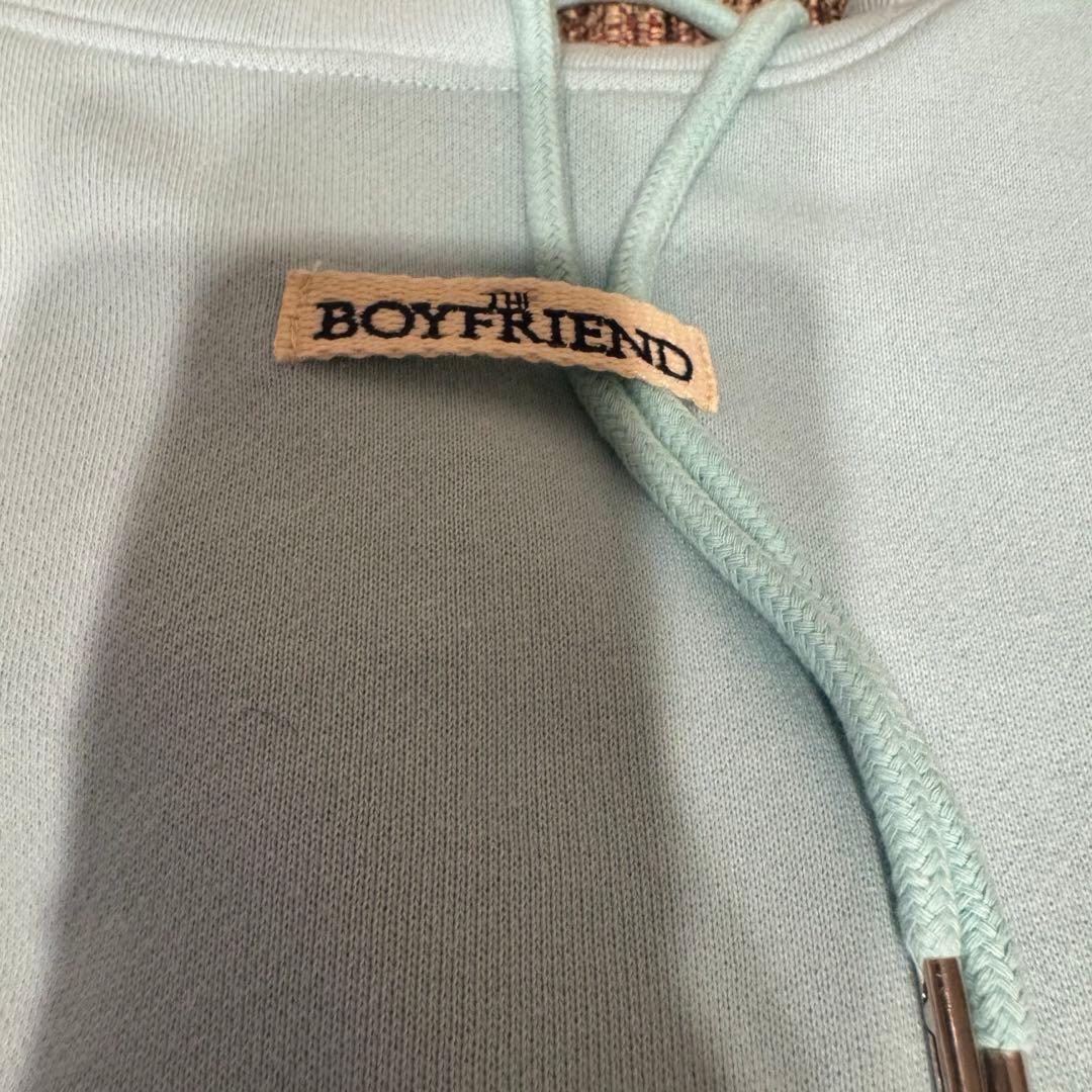 ボーイフレンド2 フーディー