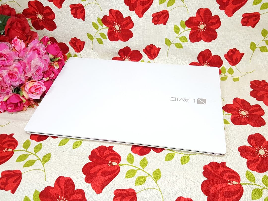 NEC★極上品★8世代Core-i7★現行品★新品SSD1TB★メモリ16GB