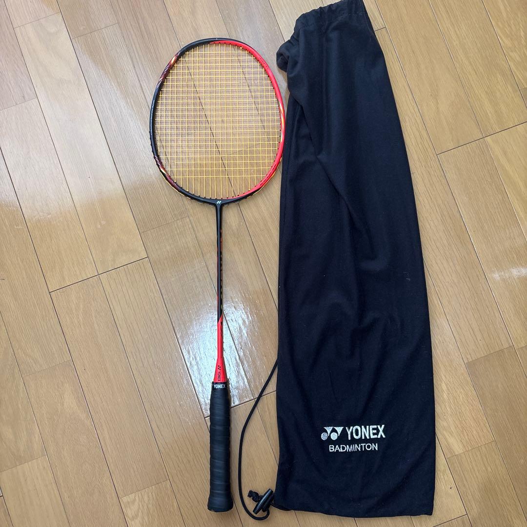 YONEX アストロクス77 シャインレッド 3U5 純正ケース付