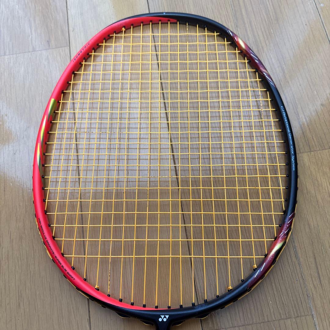 YONEX アストロクス77 シャインレッド 3U5 純正ケース付