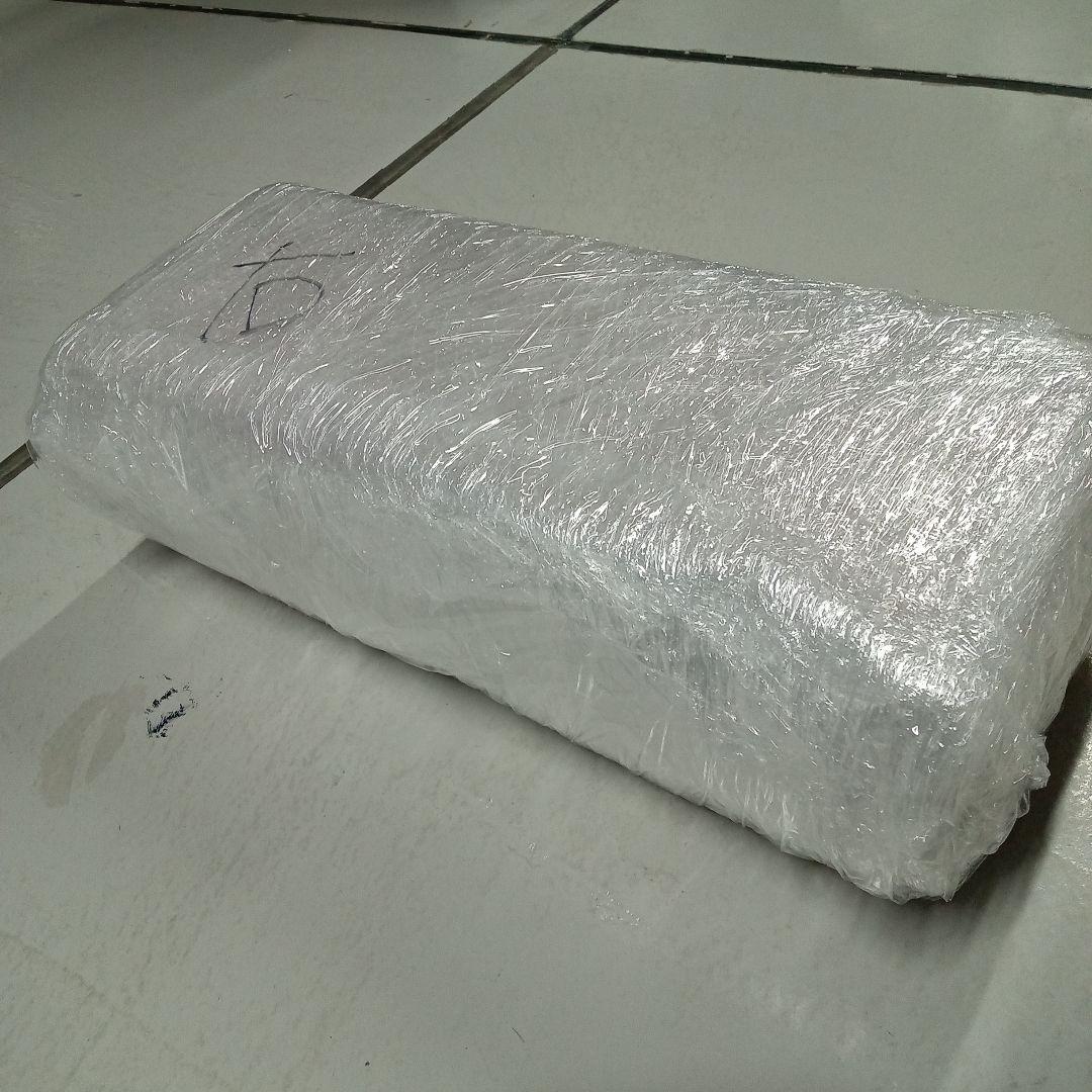 【新車外し】【送料無料】トヨタ 200系ハイエース純正後期テールランプ 右側 ①