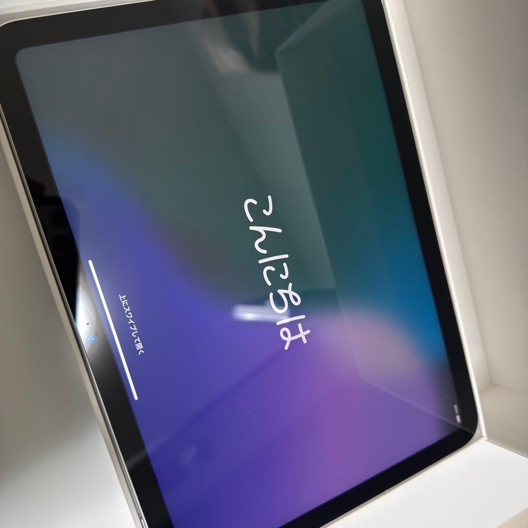 iPad第10世代シルバー64GBセルラーモデル