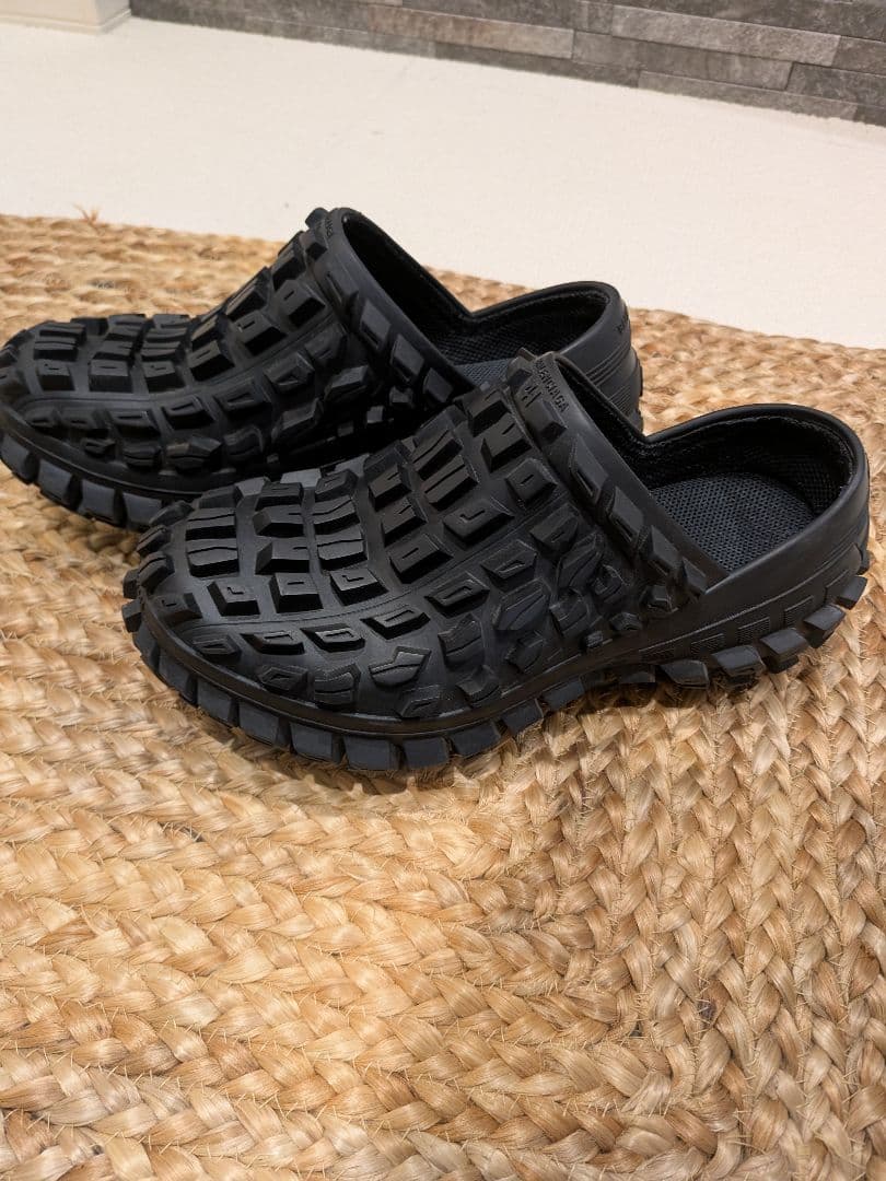 熊*認様 BALENCIAGA 23SS ディフェンダークロッグ サンダル 41