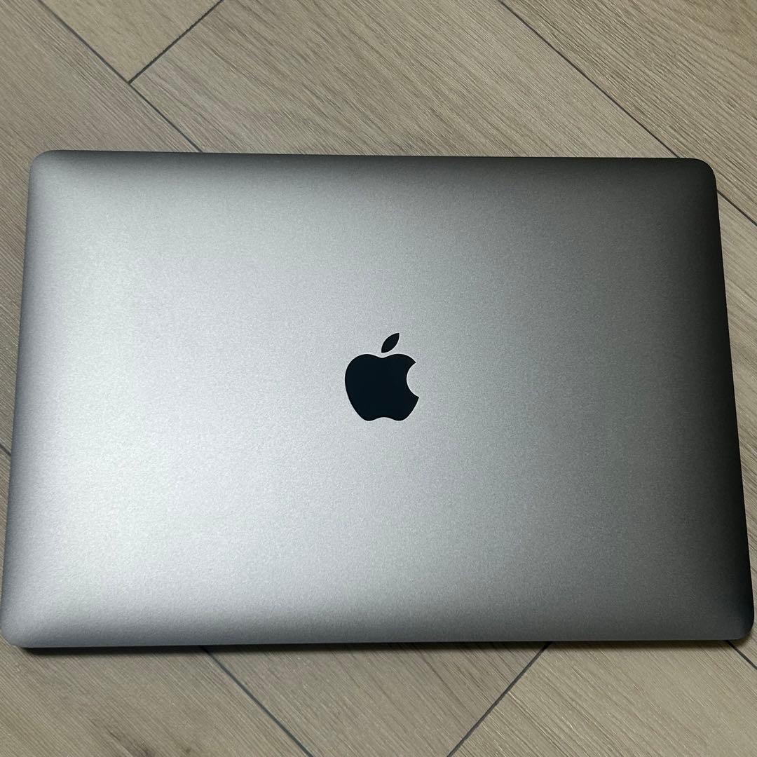 MacBook Air (2020) M1 16GB/516GB 状態良好
