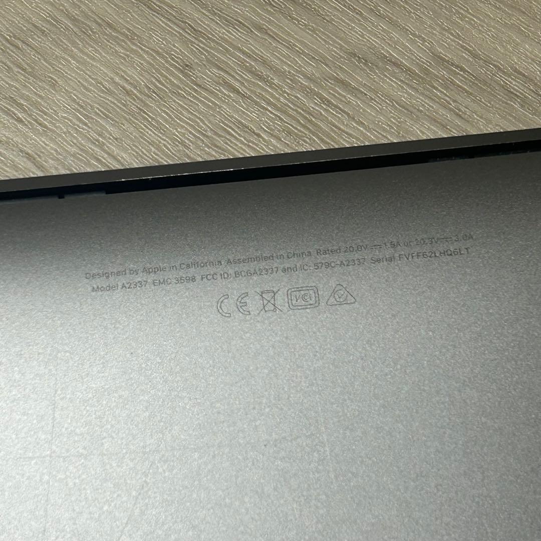 MacBook Air (2020) M1 16GB/516GB 状態良好