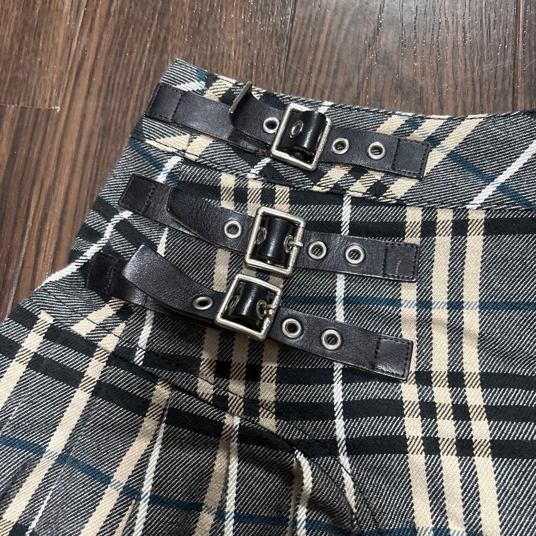 Burberry Blue labelチェック柄プリーツスカート