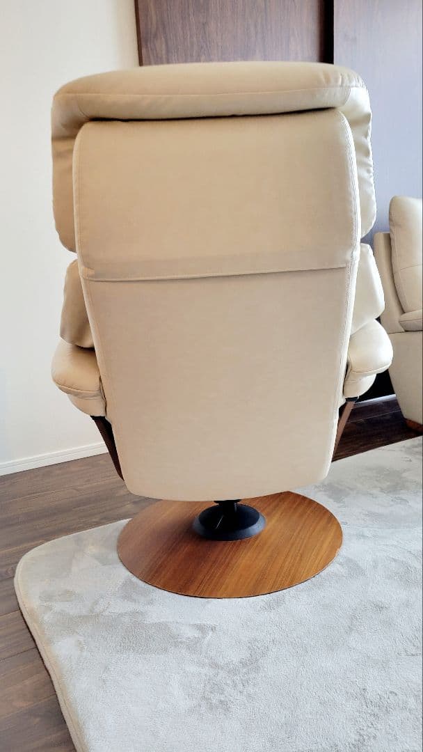 カリモク家具　THE FIRST リクライニングソファ