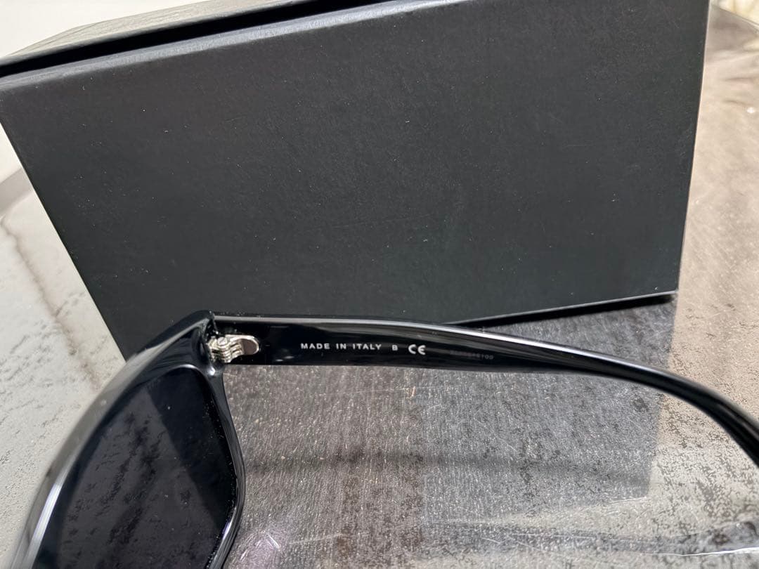 CHANEL ブラック サングラス