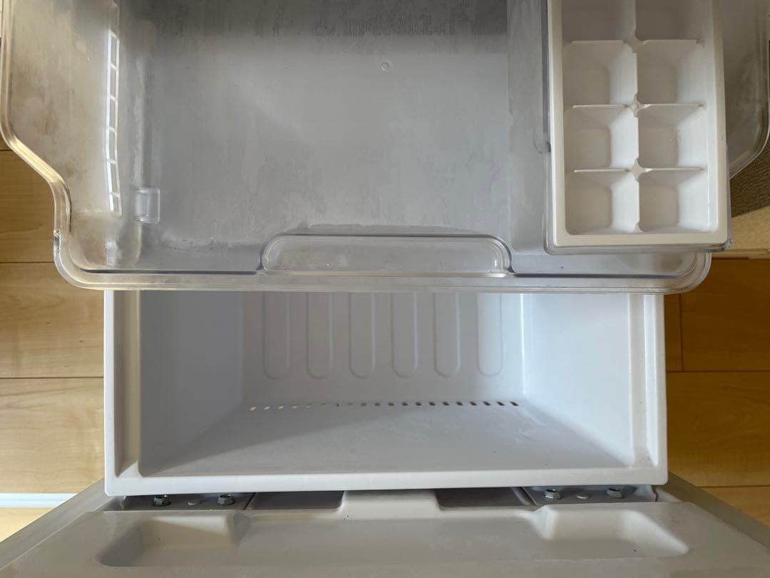 シャープ ノンフロン冷凍冷蔵庫 SJ-15E8-KW