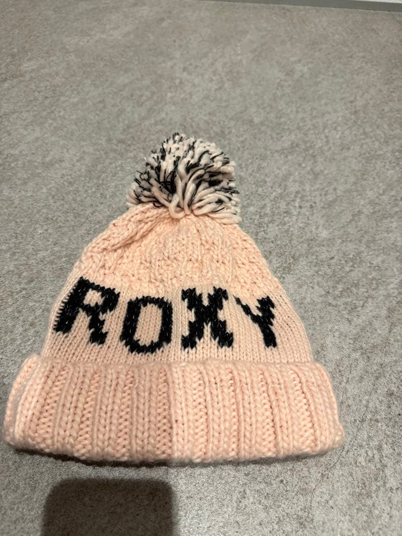 値下げ 完売品ROXYスノボーウェア上下&グローブ&ニット帽4点セット