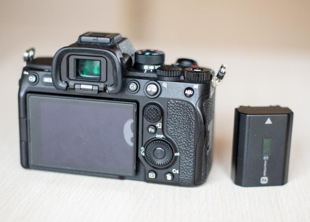 美品！SONY A7M4ボディー