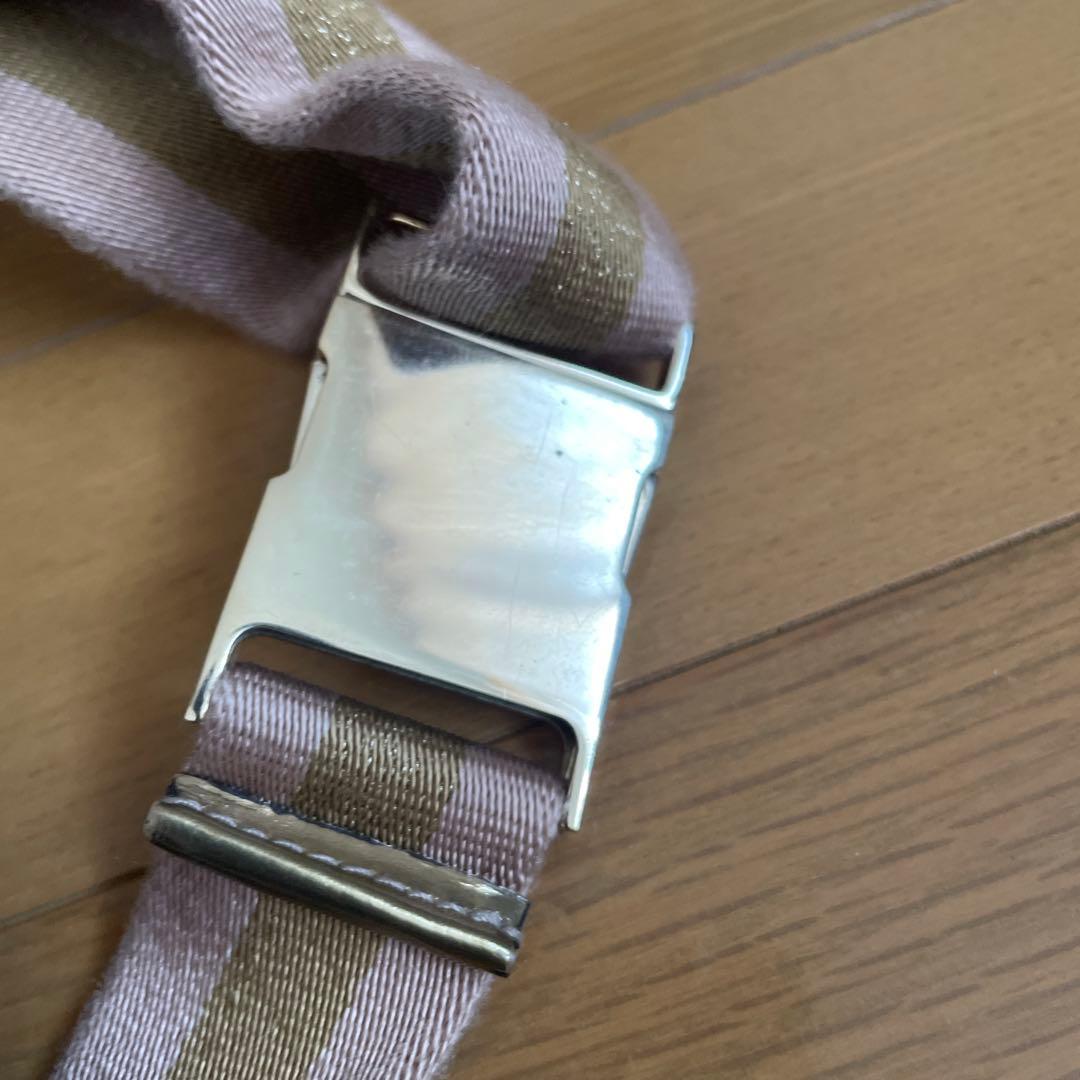 GUCCI ベージュ ボディバッグ