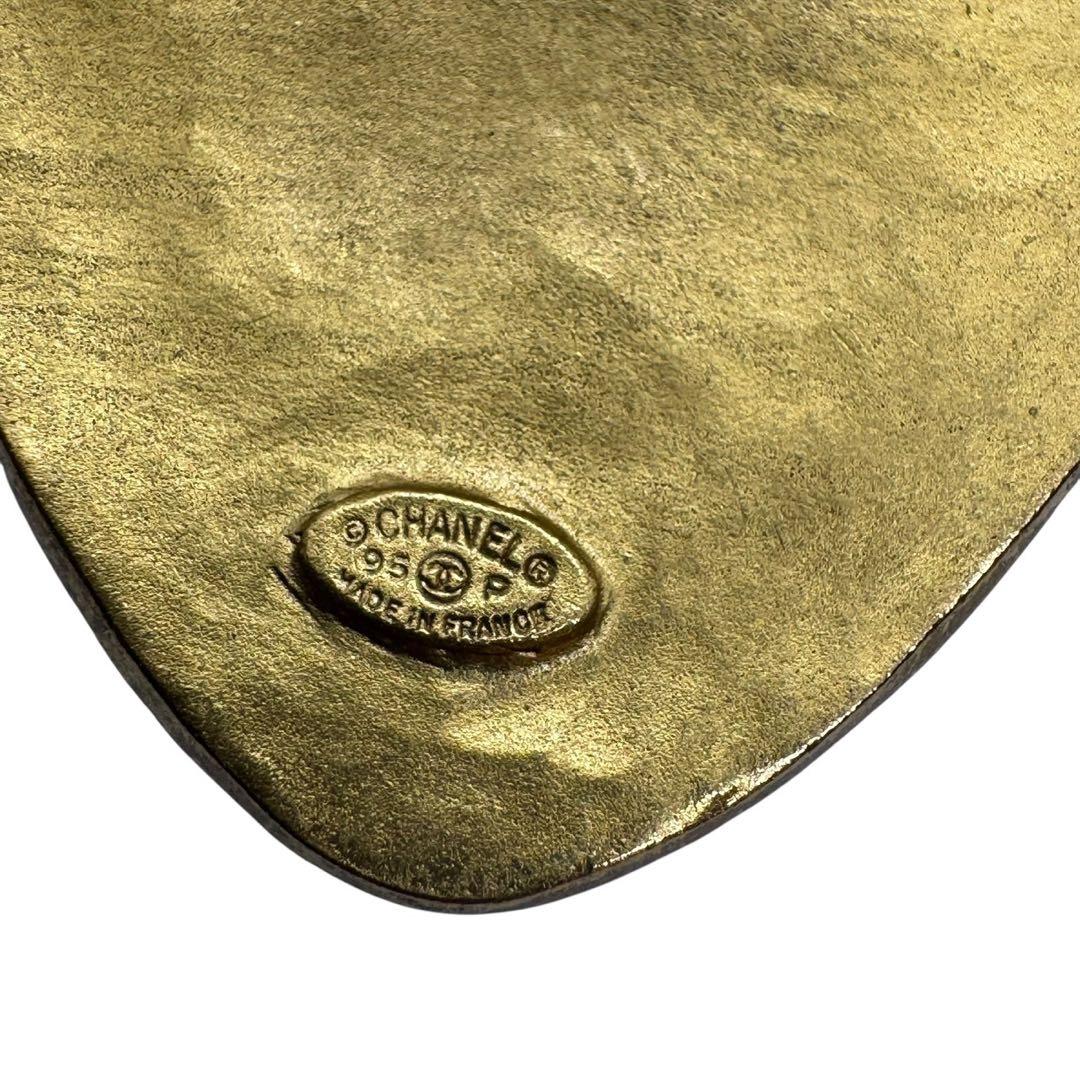 CHANELヴィンテージ　チェーンベルト　ハート　95P ベルト　ゴールド