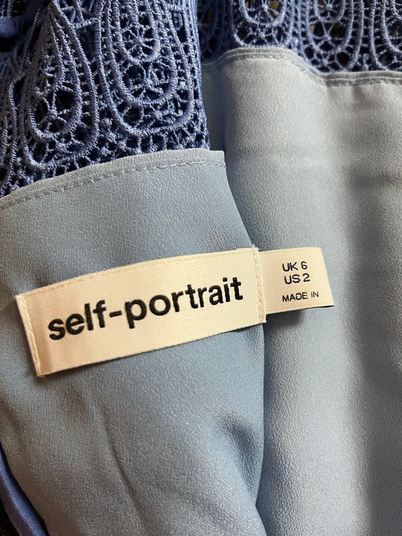 セルフポートレート　ワンピース