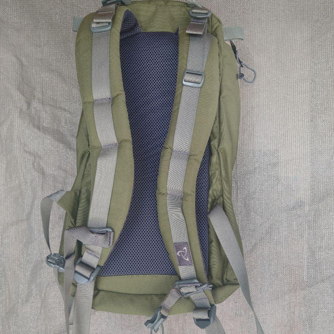 ミステリーランチ アーバンアサルト 21 オリーブグリーン