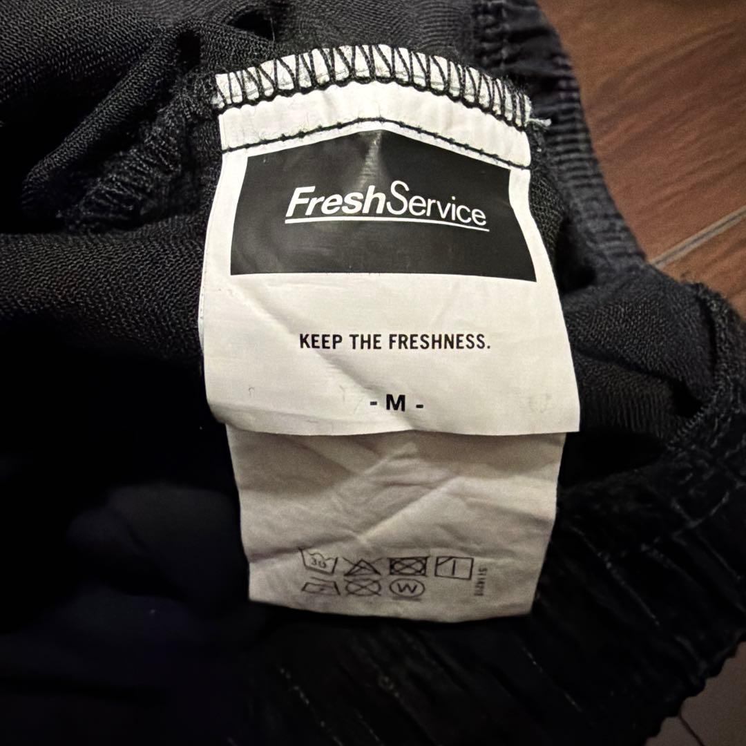 【美品】freshservice corporate easy pants