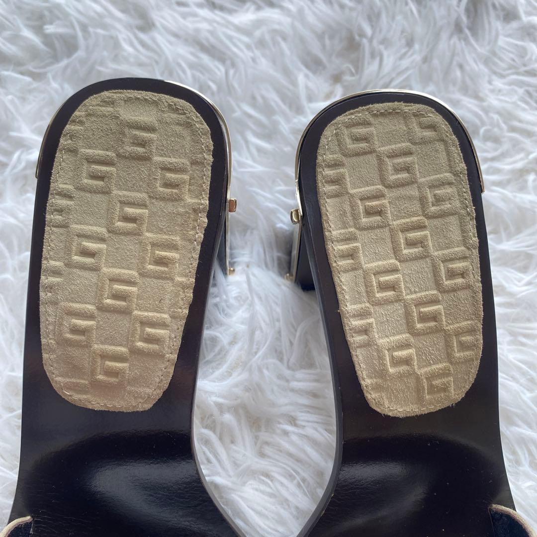 希少　【GUCCI】グッチ　ミュール　サンダル　ヒール　ベージュ　6B 金具