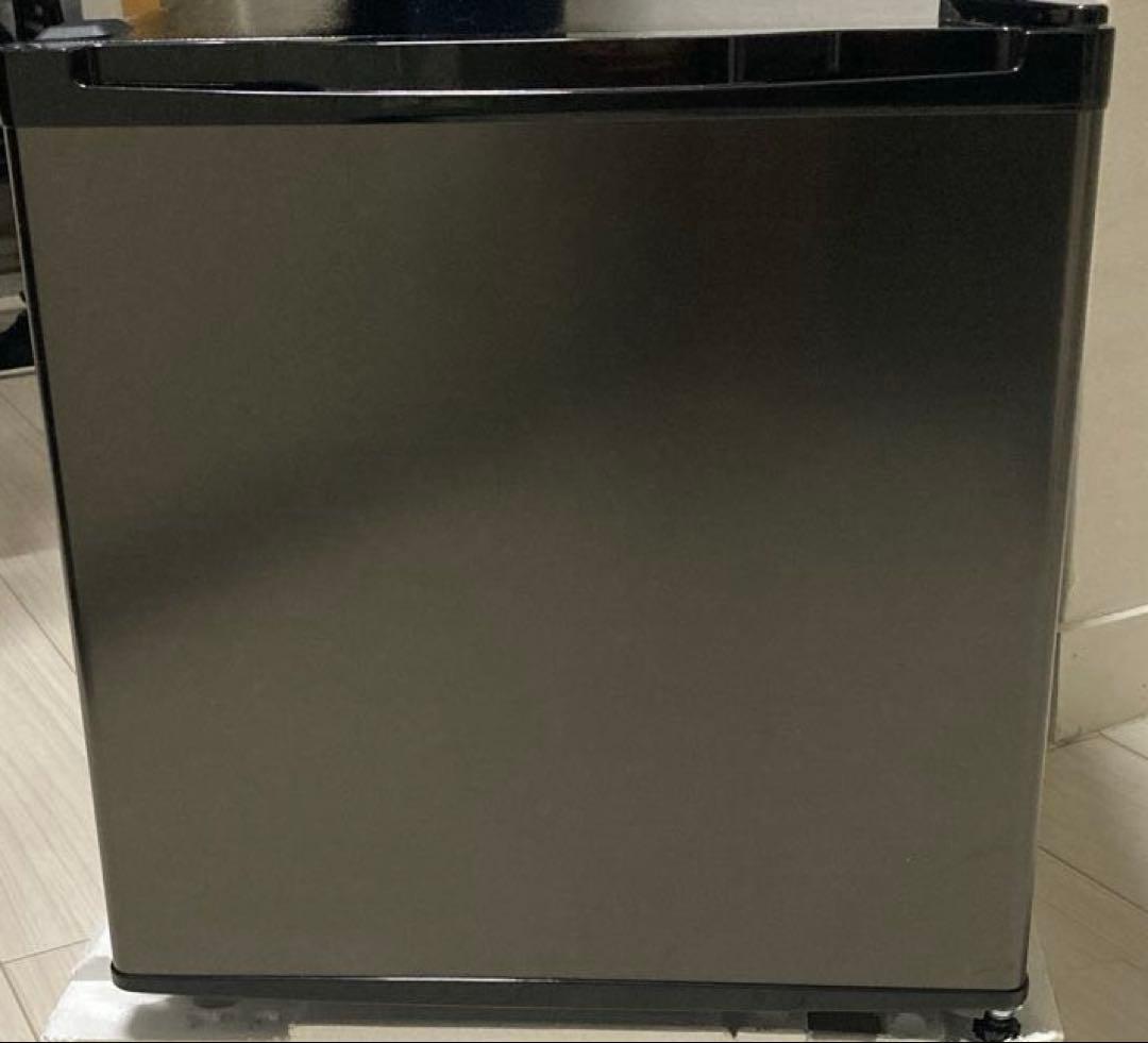 MAXZEN マクスゼン 46L 1ドア冷蔵庫 2023年製ガンメタリック