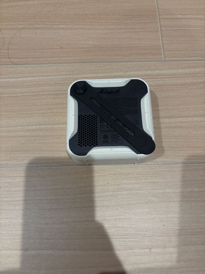 マーシャルスピーカー