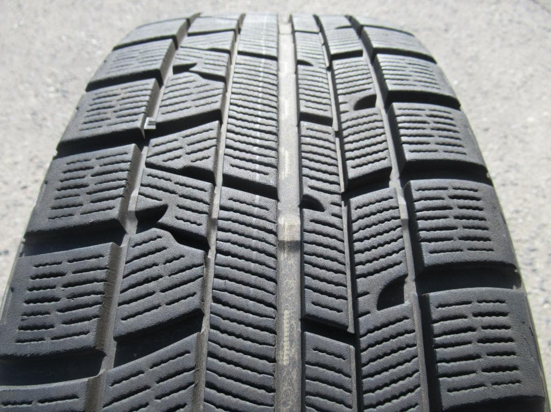 スタッドレス☆205/60R16 ヨコハマ プリウスα SAI ジューク等に☆