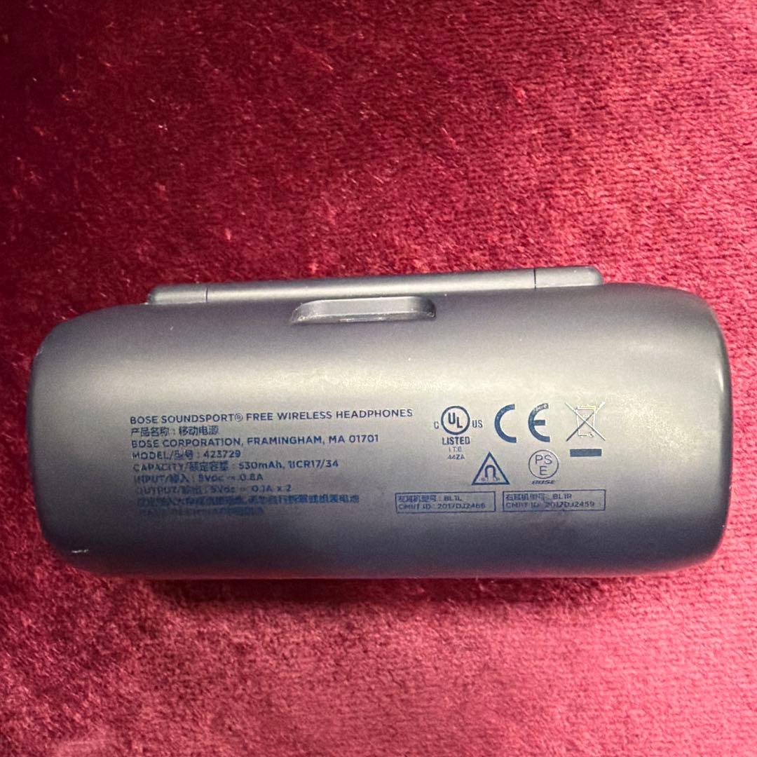 BOSE ワイヤレスイヤホン スポーツタイプ 耳掛け式 充電ケース付