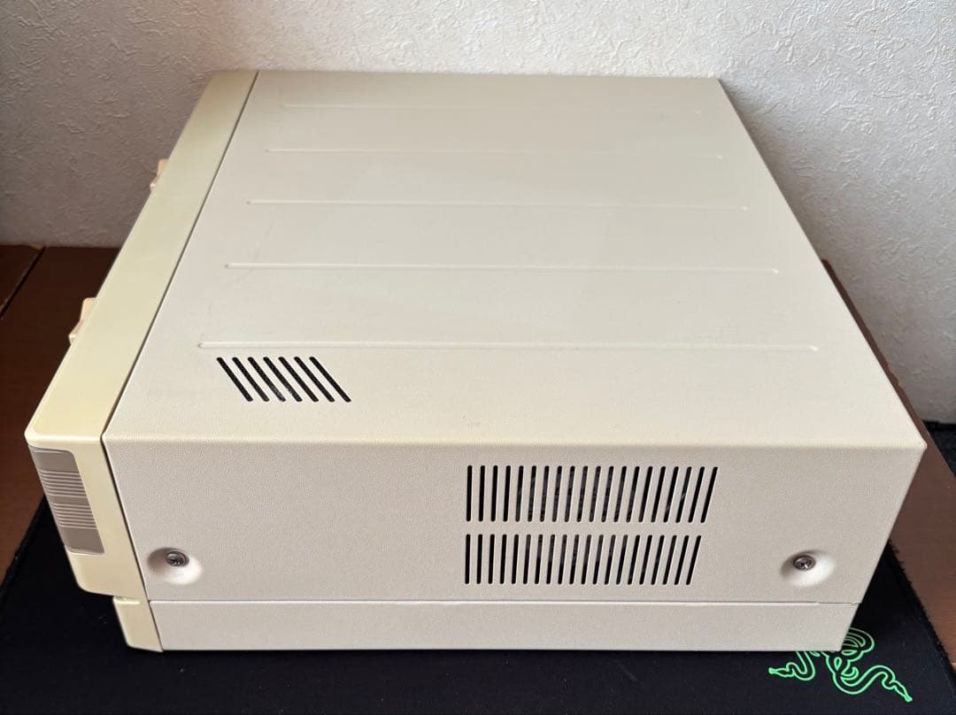 PC-8801mkIIMR 本体とキーボード 動作品
