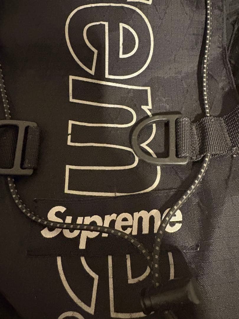 な*な様 Supreme ブラック リュック