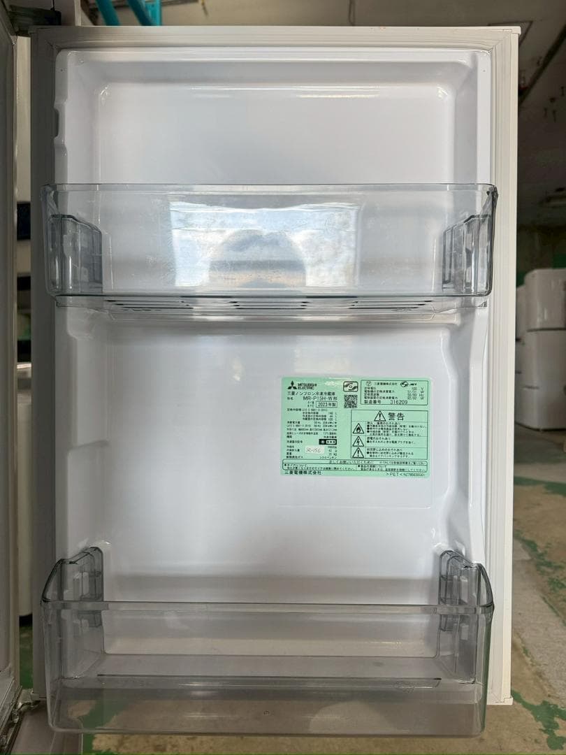 大阪送料無料★3か月保障付★冷蔵庫★2023年★MR-P15H-W★SR-156