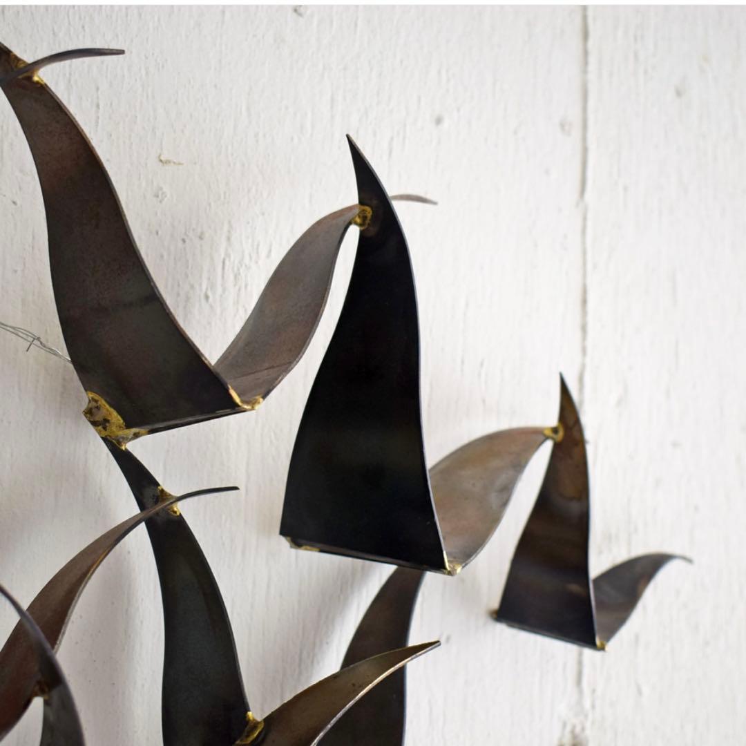 金属製の鳥のオブジェ　アンティーク　壁飾り