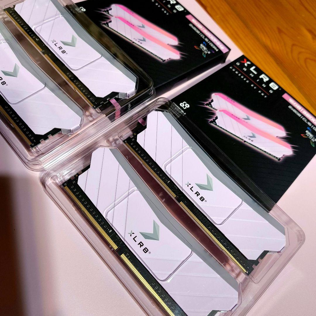 PNY XLR8 DDR4 32GB 3200MHz メモリ 8GB×4 ピンク