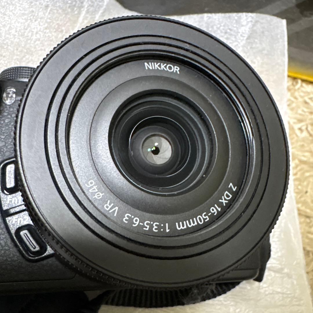 Nikon Z50 デジタル一眼レフカメラ 本体　美品