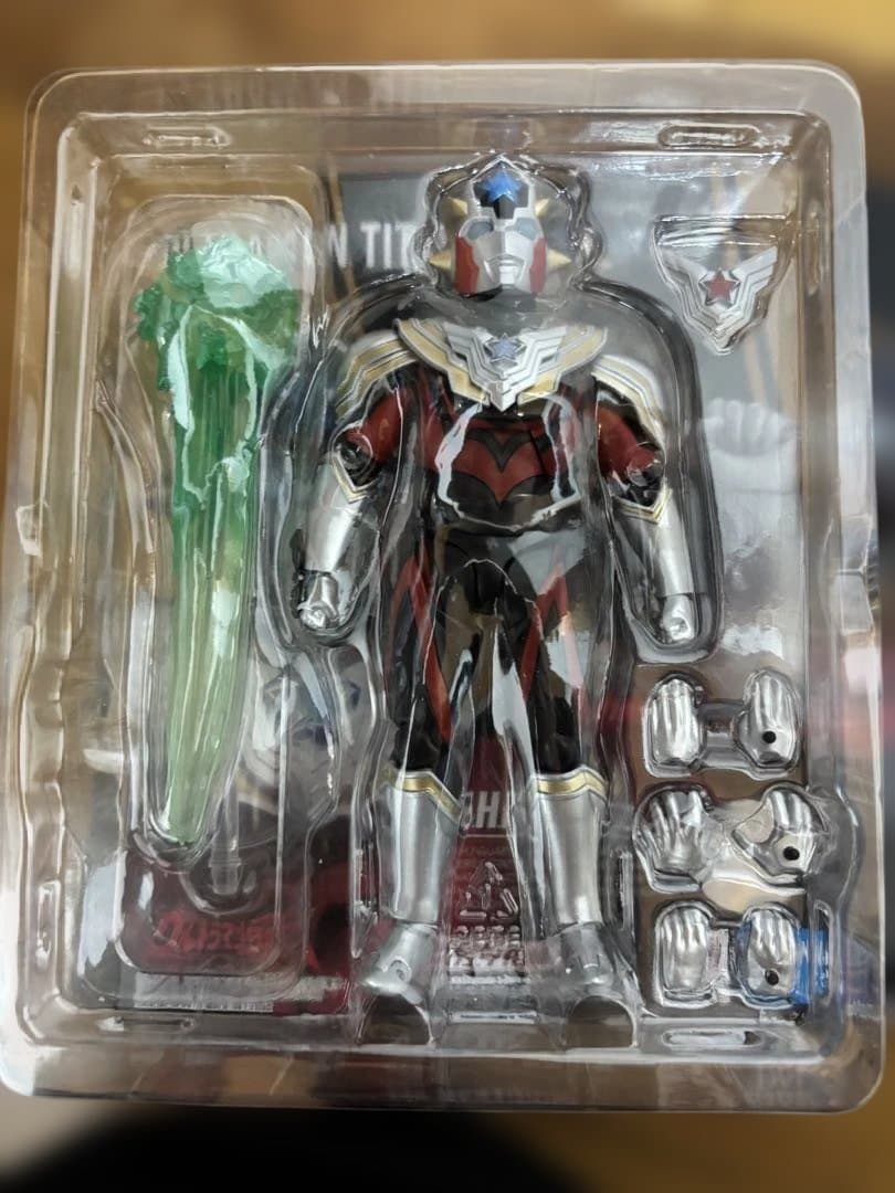 カ*ム様 SHFiguarts ULTRAMAN TITAS フィギュア