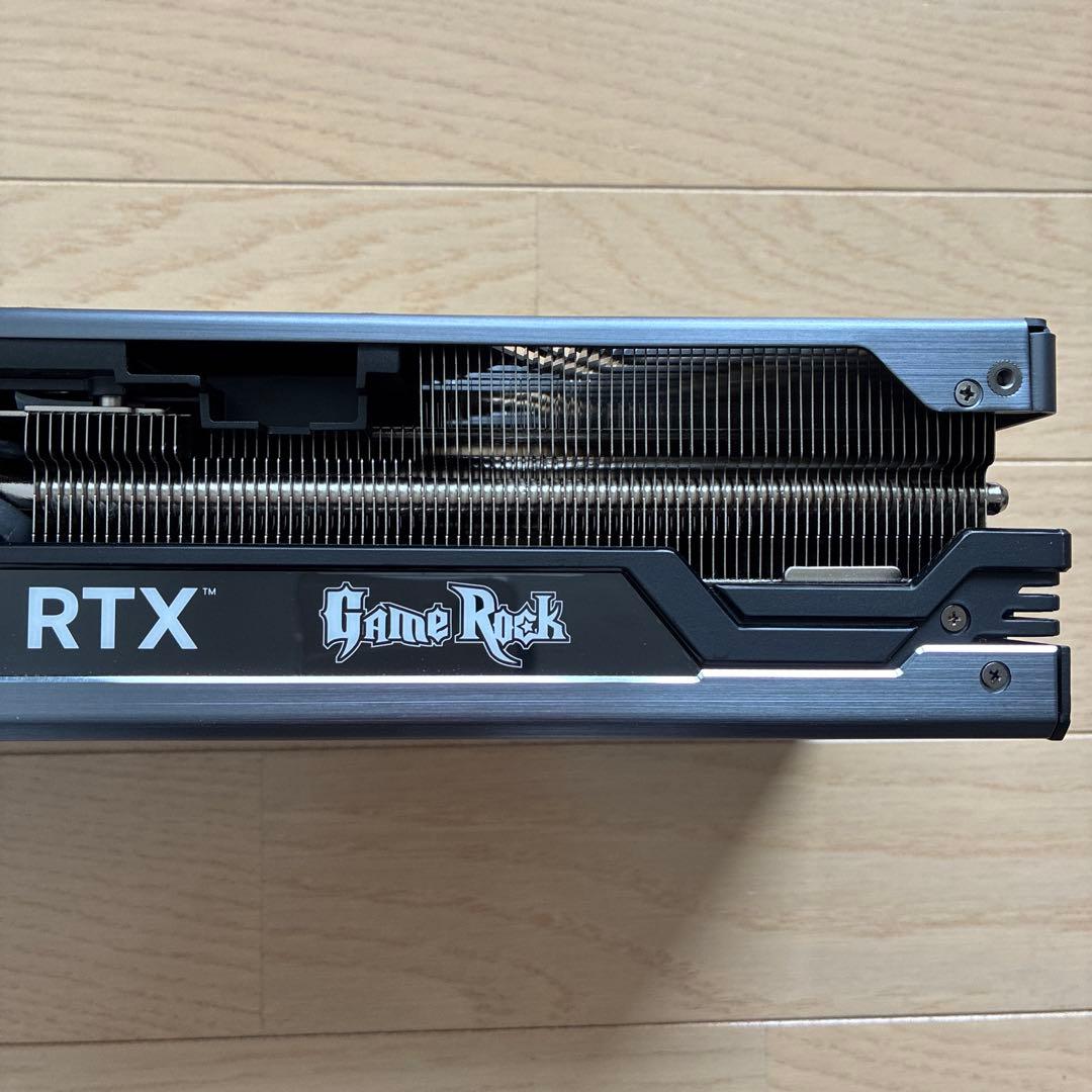 palit RTX 4090ヒートシンク　3連　ファン　LED バックプレート