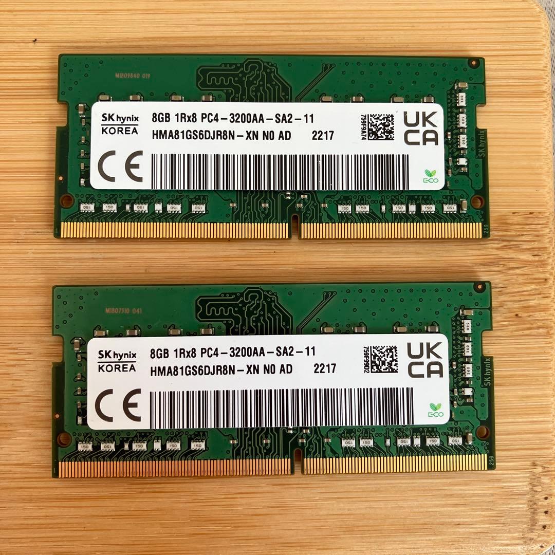 SKhynix製DDR4 8GBメモリ2枚　計16GB、PC4-3200AA規格