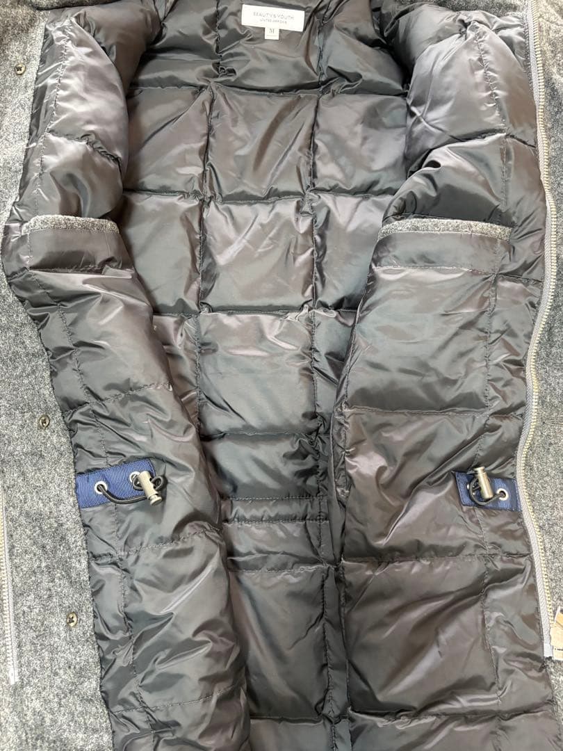 新品★BEAUTY&YOUTH★メリノウール★ダウンジャケット★グレーM★フード