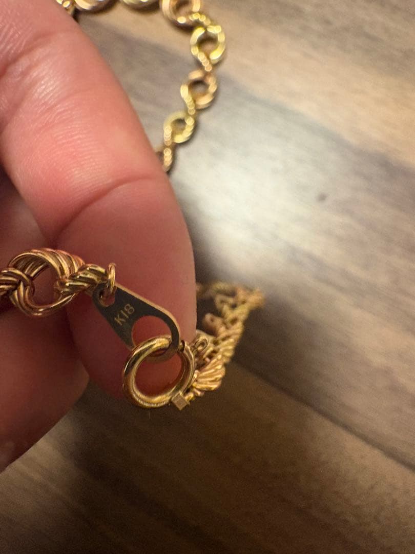 K18ネックレス