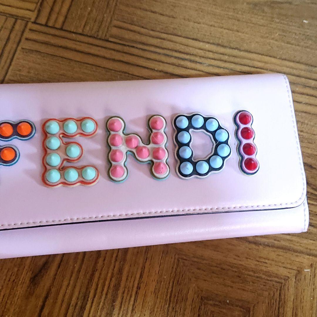 FENDI 長財布 【ウォレットチェーンなし】 ピンク