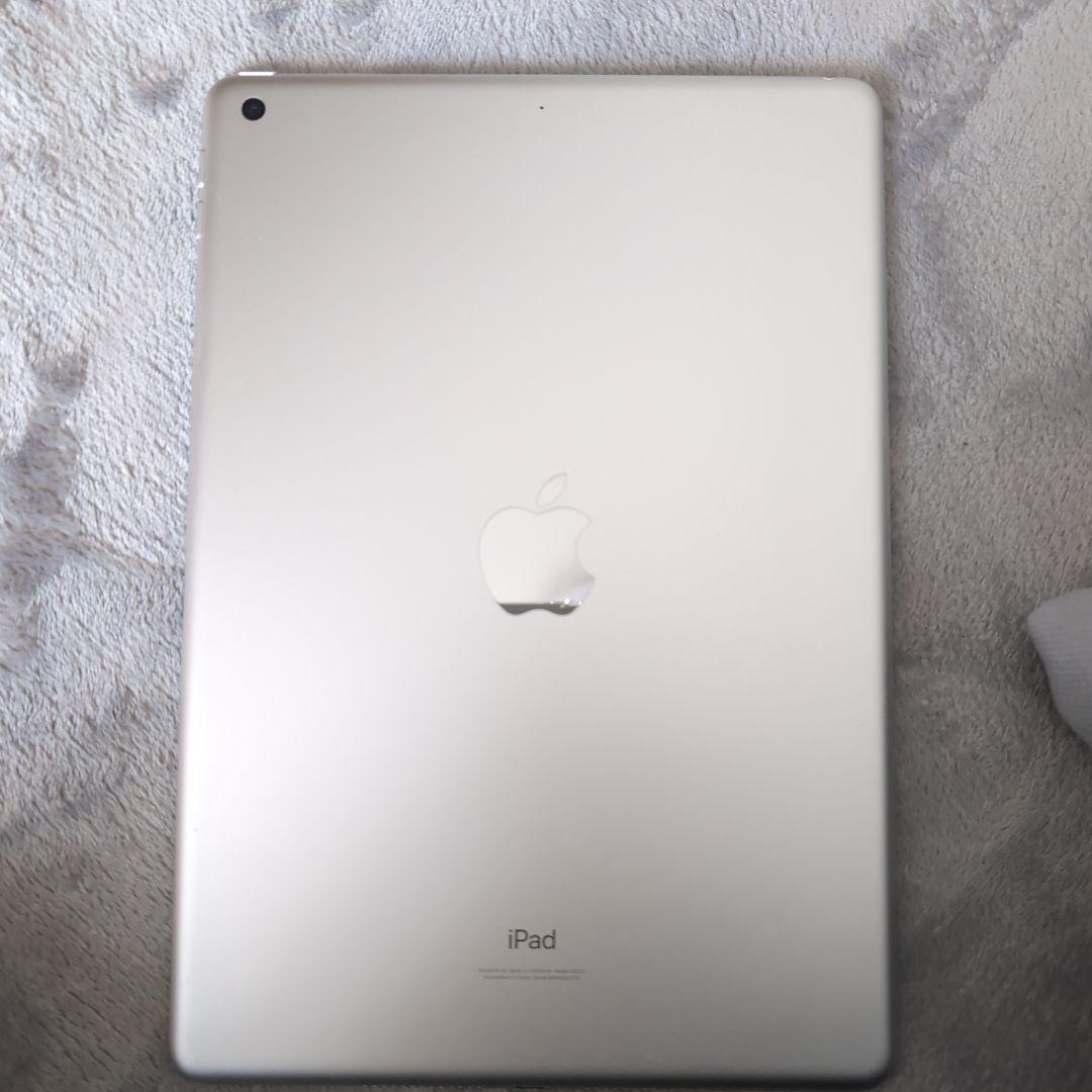 iPad 本体 シルバー