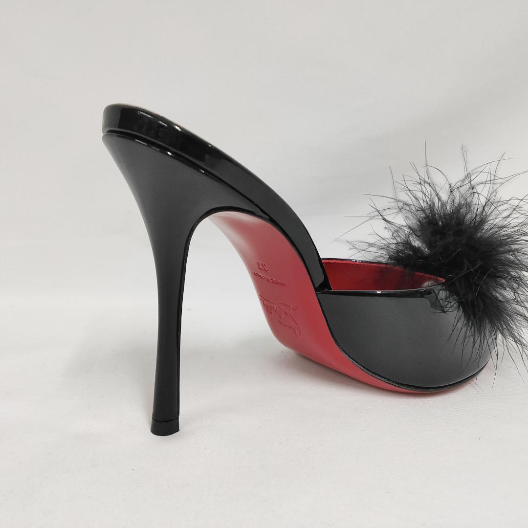 ○★新品 未使用 Christian Louboutin ピンナップ ハイヒール