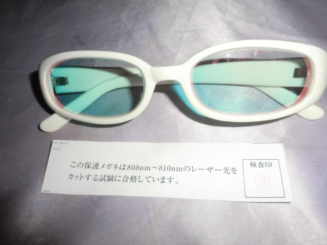 美品★☆たかの友梨★60倍レンズCCD搭載レーザー脱毛・美顔器☆【５２万円】