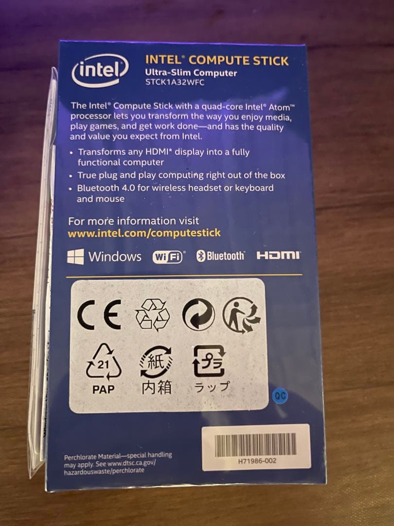 【未開封・新品】Intel Compute Stick CSTK-32W②