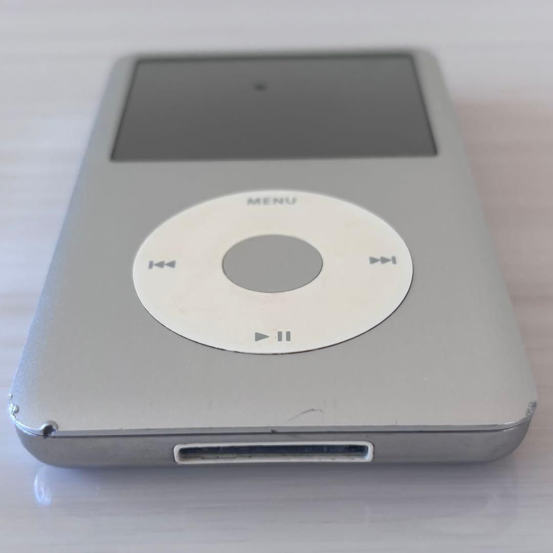 【ジャンク品】Apple iPod classic 120GB シルバー