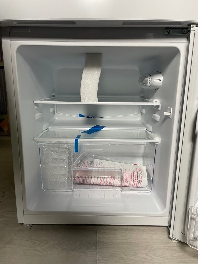 新品未使用 2024年製 ヤマダセレクト 冷蔵庫 YRZ-CO9LW