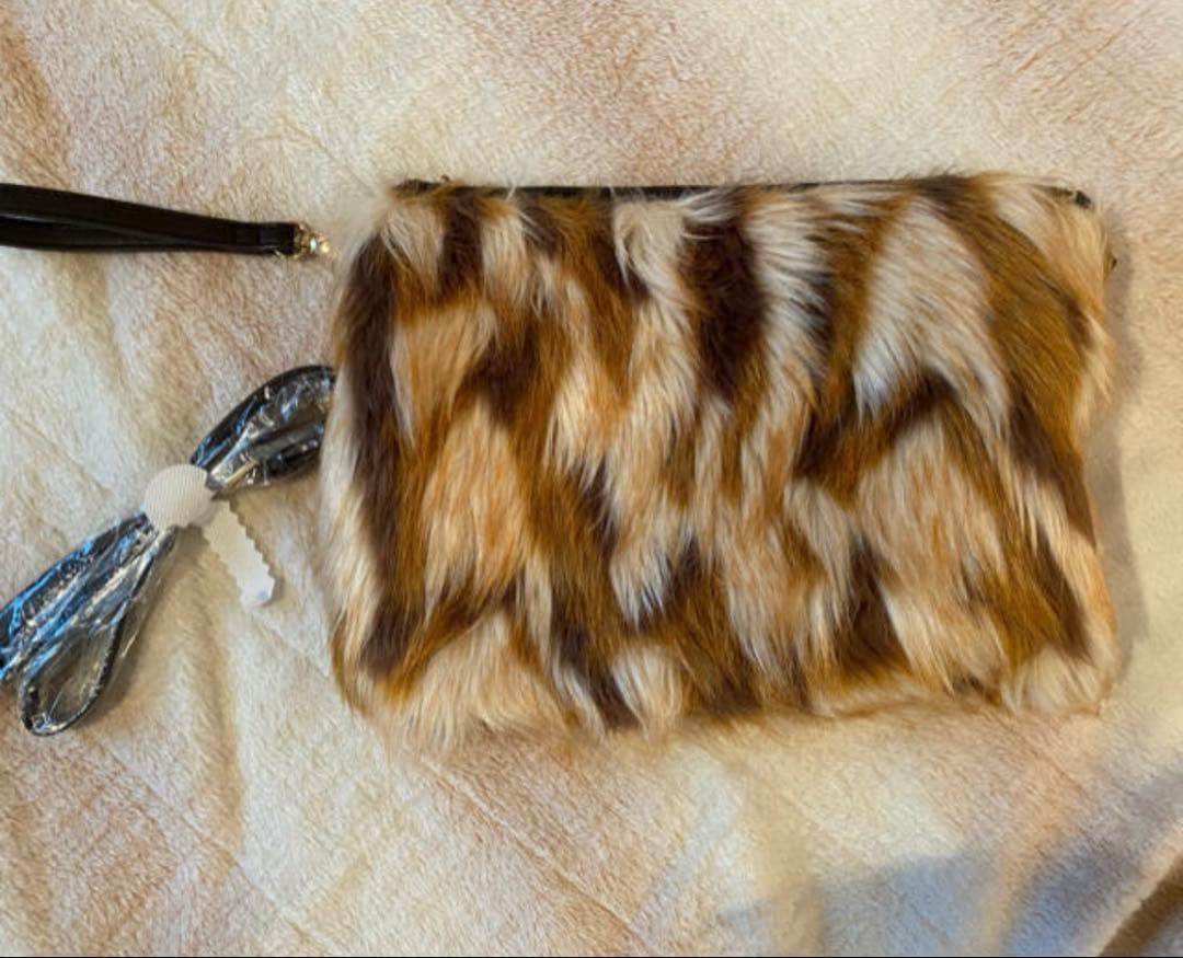 ファー素材 クラッチバッグ