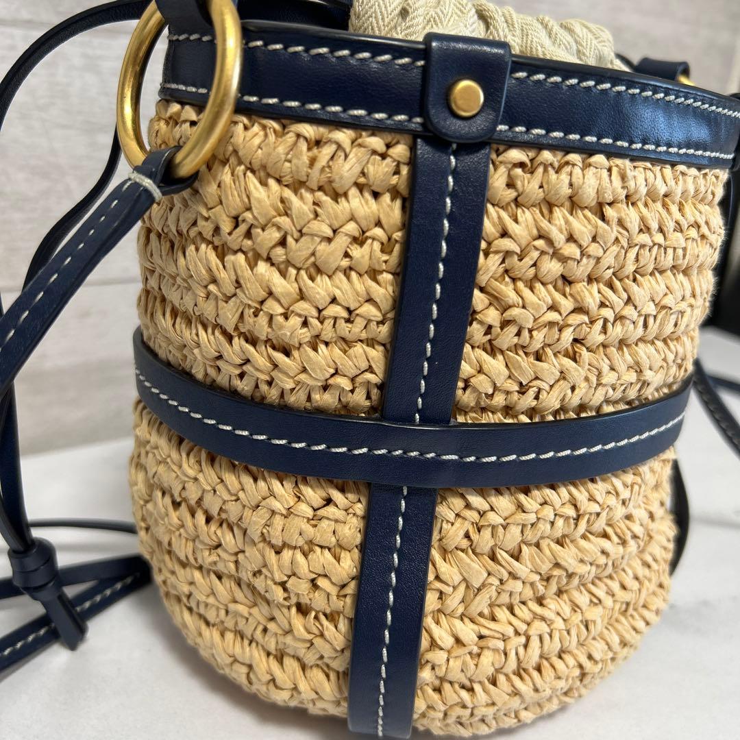 美品　トリーバーチ　Miller Straw Mini Bucket Bag
