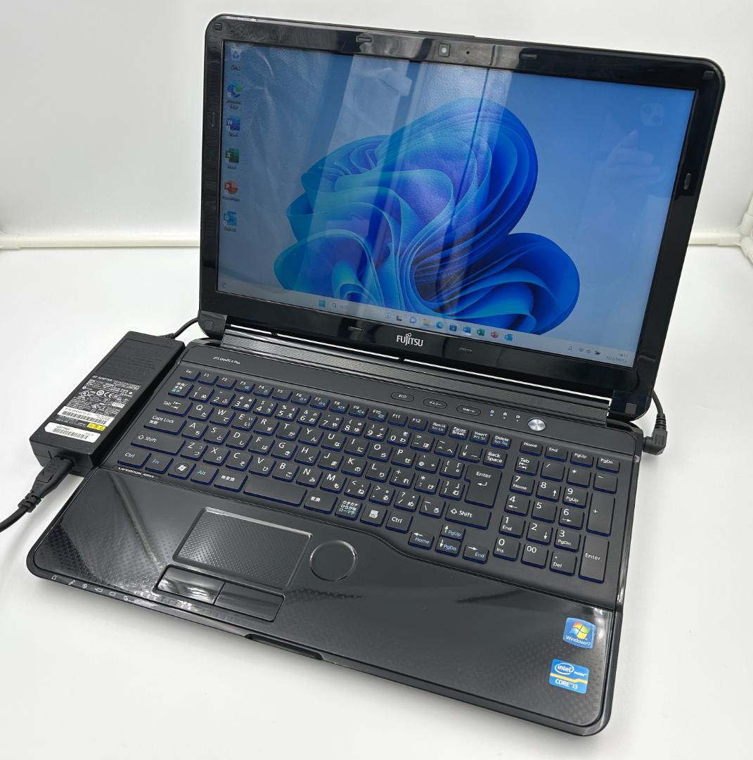 ノートパソコン windows11 オフィス付き core i3 AH54/EB